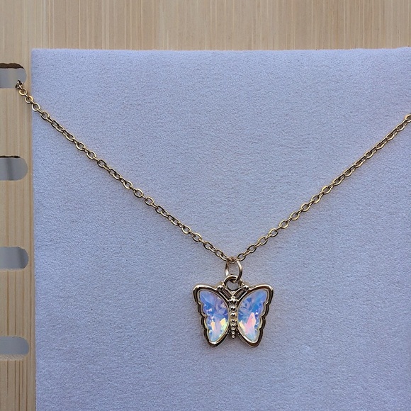 White Opal Aurora Borealis Crystal Butterfly Pendant Necklace - Picture 9 of 10